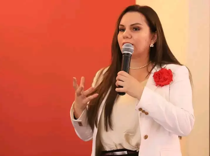 Zuny Borja Aveiro, abogada y docente.