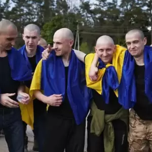 Ucrania y Rusia realizan el mayor intercambio de prisioneros desde el inicio de la guerra