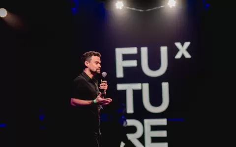 Inici� oficialmente FutureX powered by Singularity, el evento que por segundo a�o consecutivo transforma a Paraguay en un epicentro de innovaci�n.