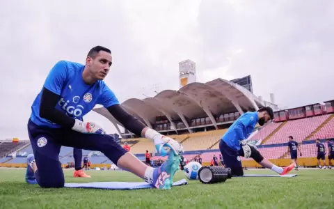 �Roberto Junior Fern�ndez llegar� para el partido ante Uruguay?