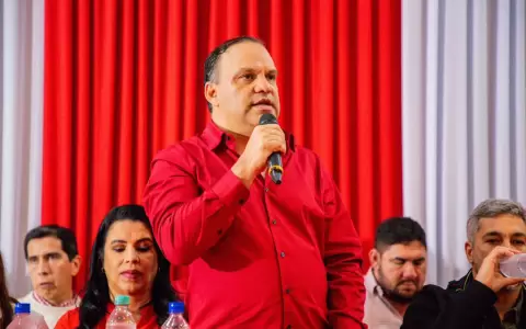 Senador Mario Varela.