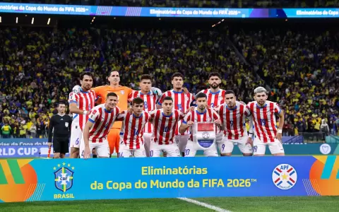 Brasil tumba el invicto de la Albirroja de Gustavo Alfaro