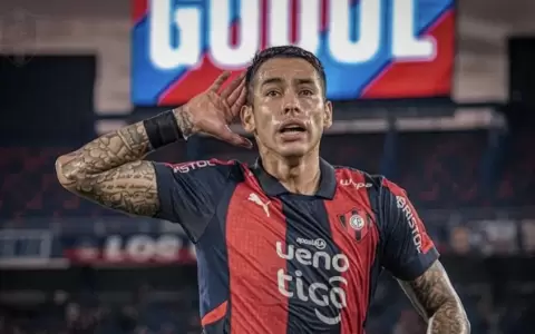 La relaci�n entre Sergio Araujo y Cerro Porte�o llega a su fin