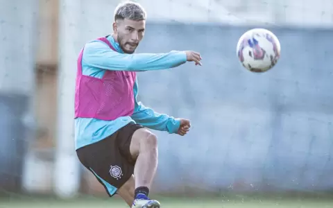 Olimpia recibi� una propuesta de V�lez Sarsfield por Iv�n Leguizam�n