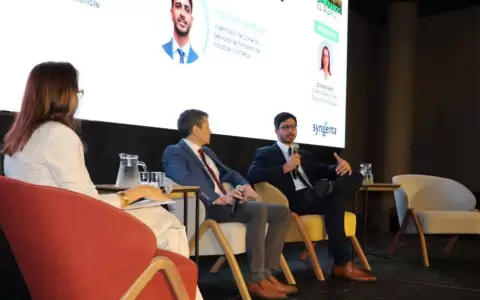 El espacio organizado por la multinacional Syngenta cont� con la presencia de empresarios del sector de los agronegocios.