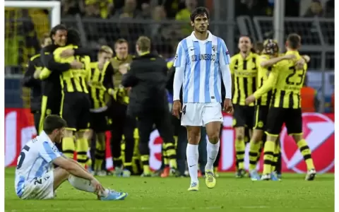 A Roque Santa Cruz a�n le duele el partido contra el Borussia Dortmund