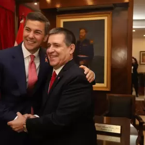 Pe�a celebra archivo de causas contra Cartes y reitera que fue v�ctima de persecuci�n pol�tica