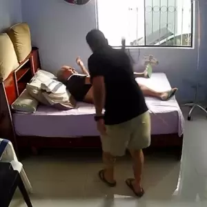 Denuncian que hombre con prisión domiciliaria maltrata constantemente a su padre enfermo