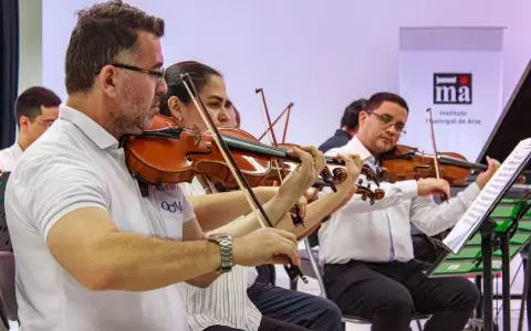 Orquesta de C�mara de la Municipalidad de Asunci�n.
