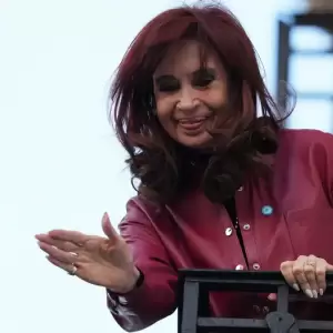 Cristina Fern�ndez ya se encuentra detenida en Buenos Aires