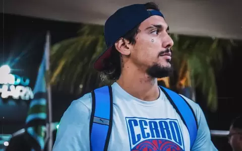 �Aceptar�?: Cerro Porte�o recibi� una oferta por Francisco da Costa