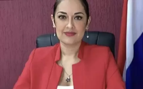 Jueza de Paz, Anal�a Cibilis.