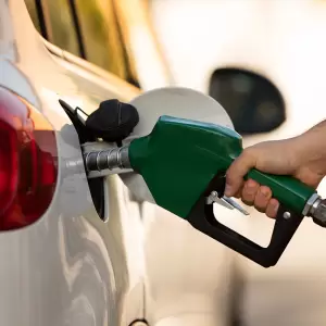 Combustibles vuelven a subir y se generaliza desde este lunes