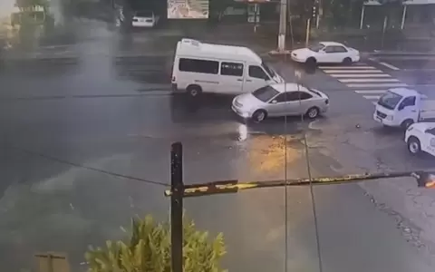 Furgoneta del Ministerio de Justicia ocasiona accidente en Guair�.