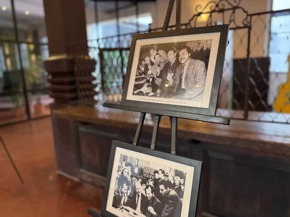 Fotograf�as de la muestra "Jos� Asunci�n Flores, creador de la Guarania".