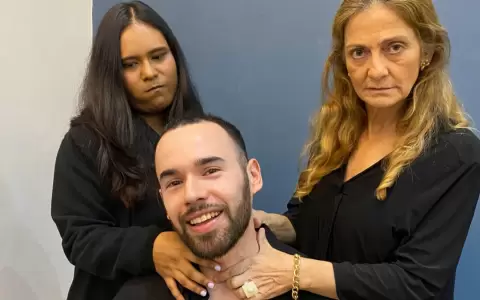 Elenco de la obra "Decir que s�", dirigida por Juan Hannes B�rgin.