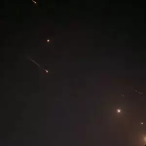 Ir�n confirm� una nueva ola de ataques con drones sobre Israel