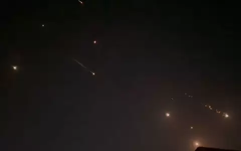 El r�gimen de Ir�n lanz� un nuevo ataque nocturno con drones suicidas contra Israel.