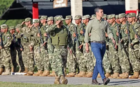 El presidente de la Rep�blica y comandante en jefe de las Fuerzas Armadas de la Naci�n, Santiago Pe�a.