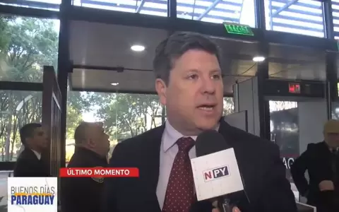 Ministro de Industria y Comercio, Javier Gim�nez.