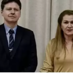 Imputado por la "mafia de los pagar�s" es premiado como coordinador de la Unidad de Gesti�n