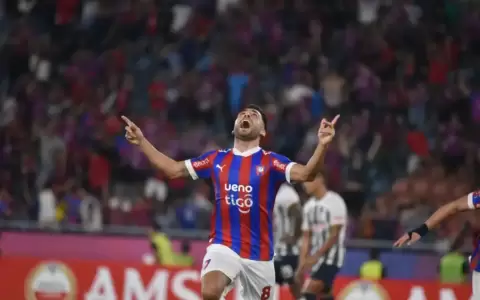 Aseguran que Federico Carrizo se quedar� en Cerro Porte�o