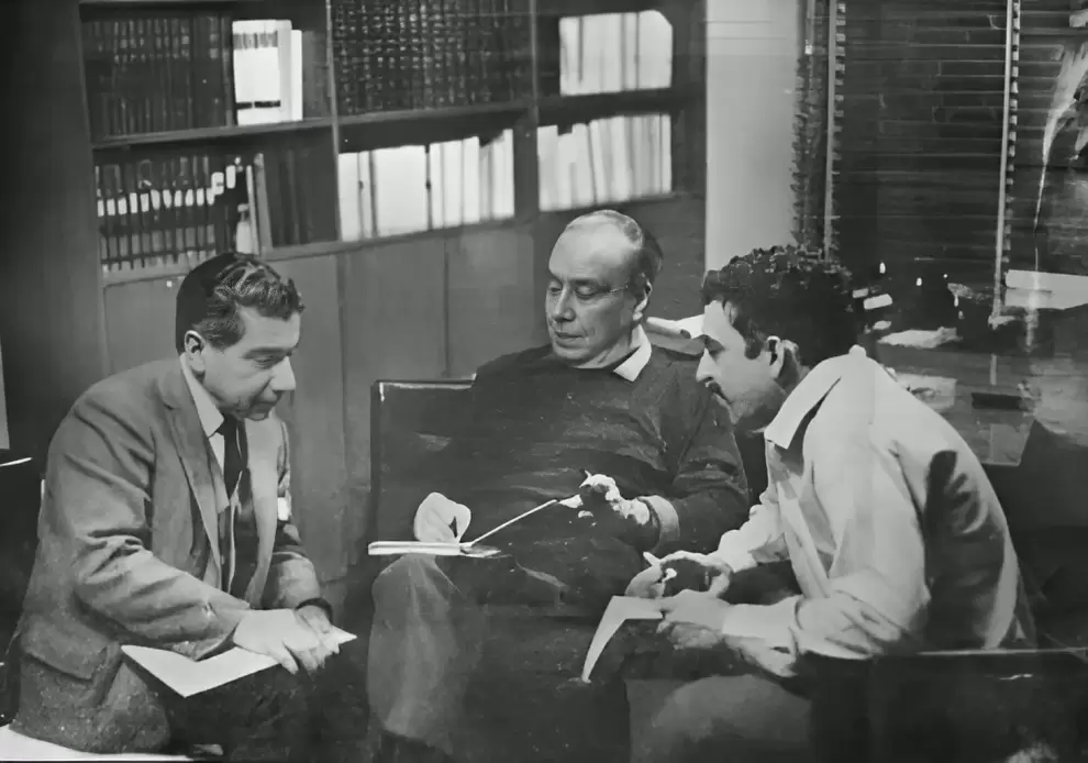Augusto Roa Bastos con Leopoldo Marechal y Gabriel Garc�a M�rquez, en 1969.