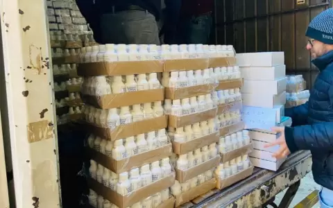 Entrega de nuevos lotes de medicamentos e insumos a varios parques sanitarios del pa�s.