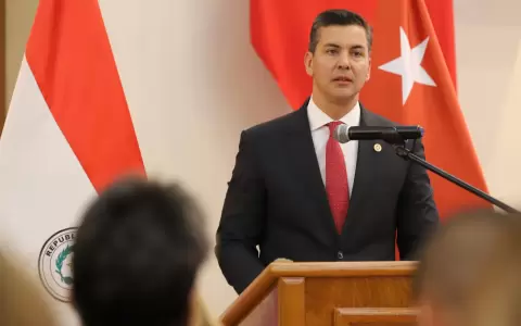 Segundo informe de gesti�n de Pe�a ante la ANR.