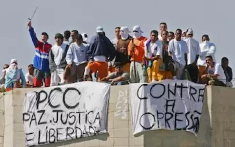 Primer Comando Capital (PCC) naci� y se fortaleci� en las c�rceles del Brasil.
