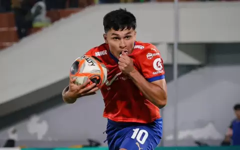 Cerro Porte�o cede a delantero que se destac� en Bolivia