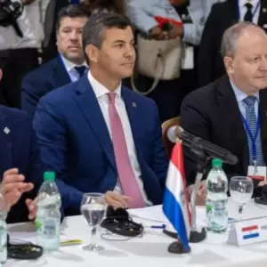 Ministros de Econom�a y presidentes de bancos centrales abrieron Cumbre del Mercosur