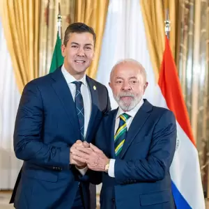 Pe�a pidi� a Lula esclarecer tema espionaje, adem�s de abordar Anexo C y Corredor Bioce�nico