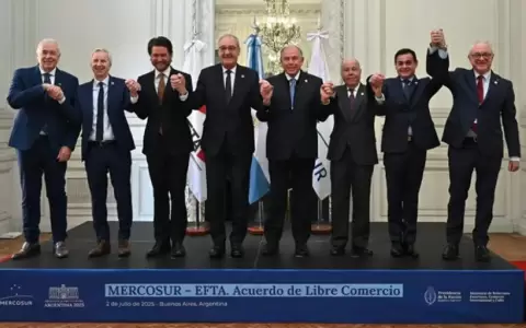 El acuerdo es el primero de los tratados que el brasile�o Lula da Silva busca concretar en su mandato como presidente pro tempore del Mercosur.