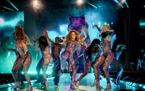 Shakira promete un regreso inolvidable en su tour "Las mujeres ya no lloran".