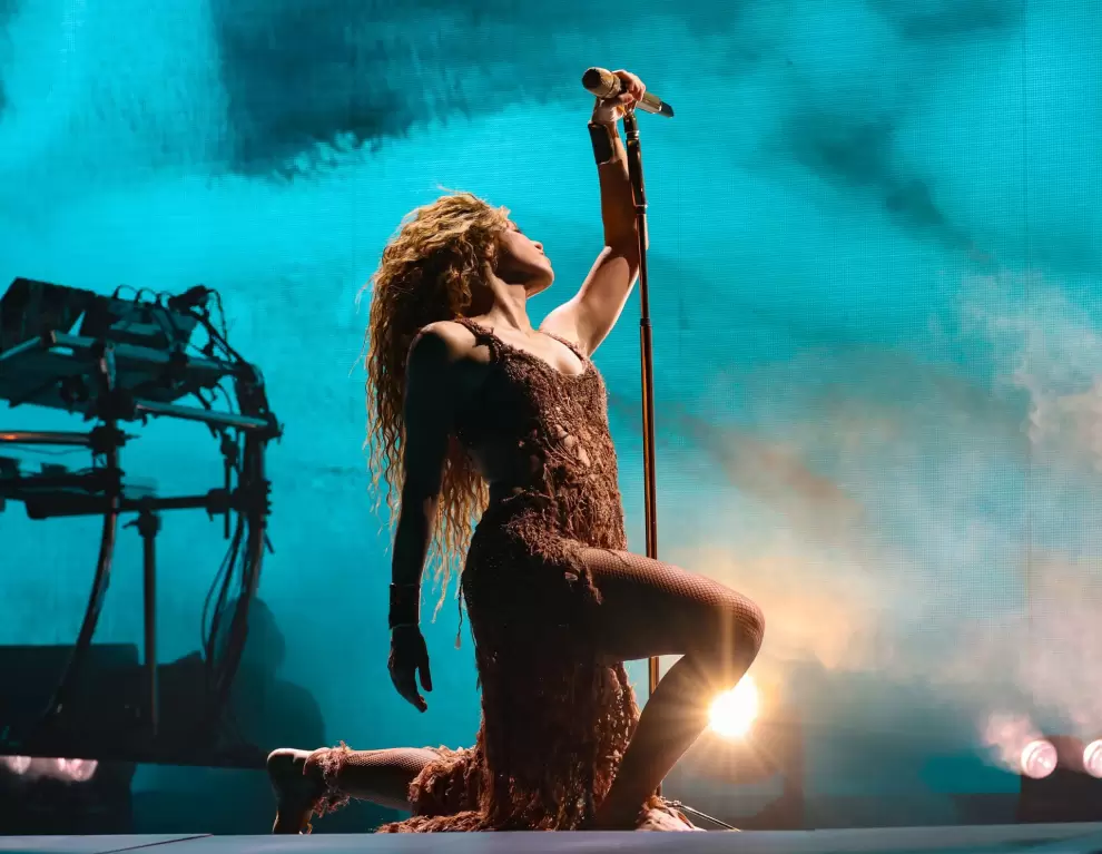 Shakira.