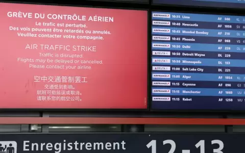 La huelga de los controladores a�reos ha causado disrupciones en toda Europa.