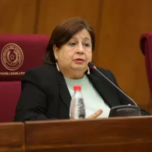 Senadora advierte que postulaci�n de Leite podr�a causar un papel�n internacional