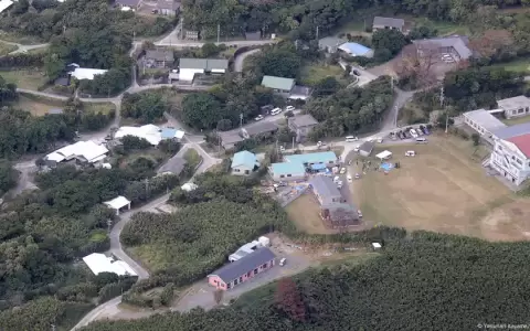 Vista a�rea de la isla japonesa de Akuseki, sacudida por potentes terremotos en a�os recientes.