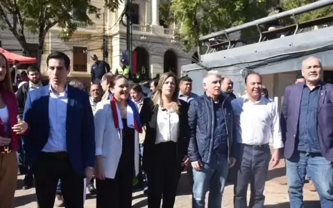 Conferencia de prensa de sectores de la oposici�n.