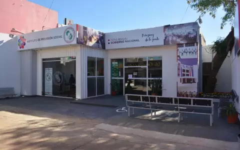 IPS prioriza stand en la Expo mientras falta de todo en sus hospitales.