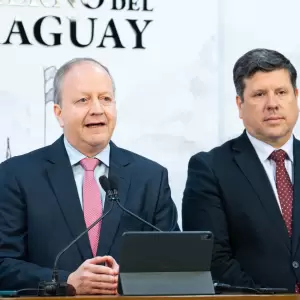 Anuncian m�s fusiones de instituciones p�blicas