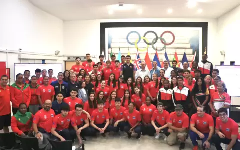 Se inaugur� el Campamento de Nataci�n, previa del Torneo Promesas Ol�mpicas