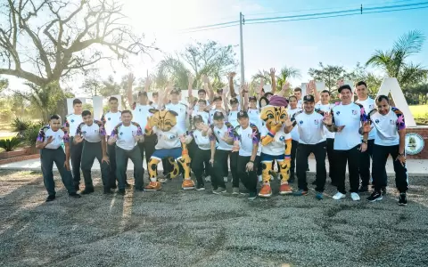 Boquer�n recibe al Fuego Panamericano