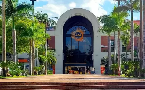 Shopping del Sol.