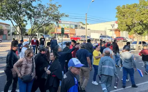 Una de las movilizaciones en Asunci�n por parte de funcionarios municipales.