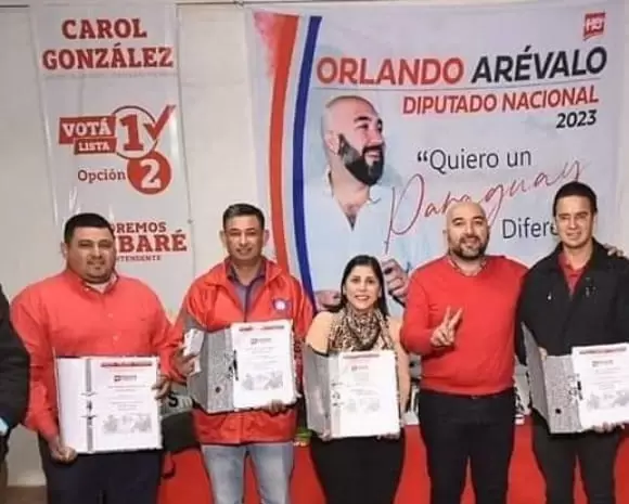 César Claudelino Méndez Benítez, en una de la actividades políticas apoyando a Orlando Arévalo