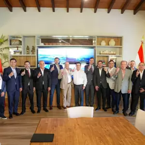 "Cachito" y su equipo se alinean con Cartes y desarman a�n m�s la disidencia colorada