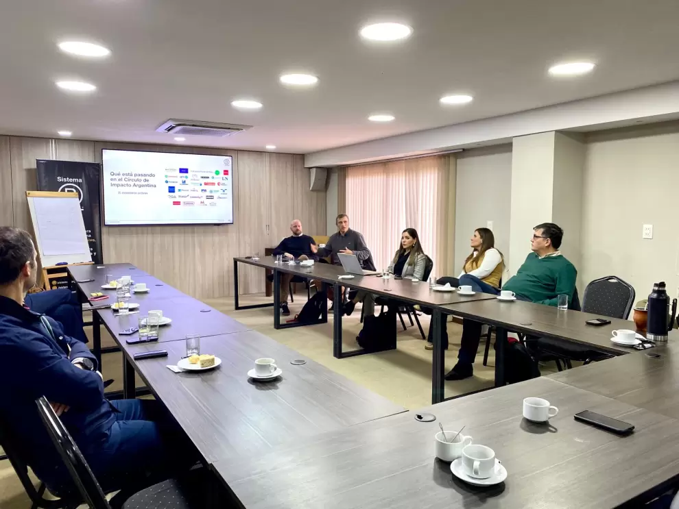El circulo de impacto B llega a paraguay para debatir sobre los desaf�os de liderar negocios con prop�sito.