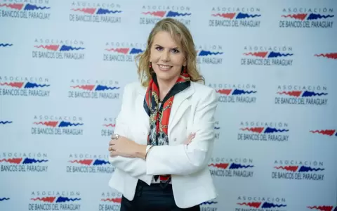 Liz Cramer, presidenta ejecutiva de la ASOBAN.